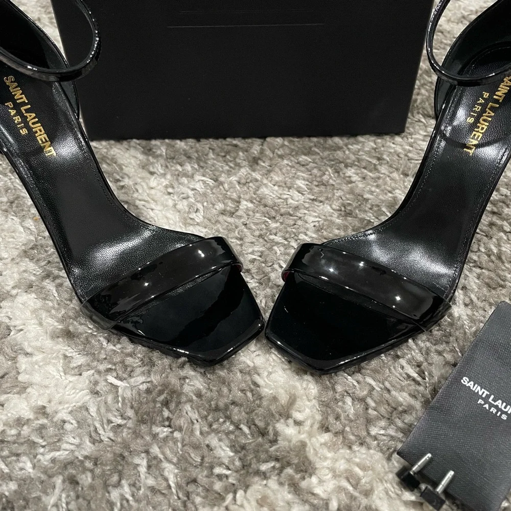 ✨Stunning YSL Black Patent Leather Ankle Strap Stiletto✨ - Picture 4 of 10
